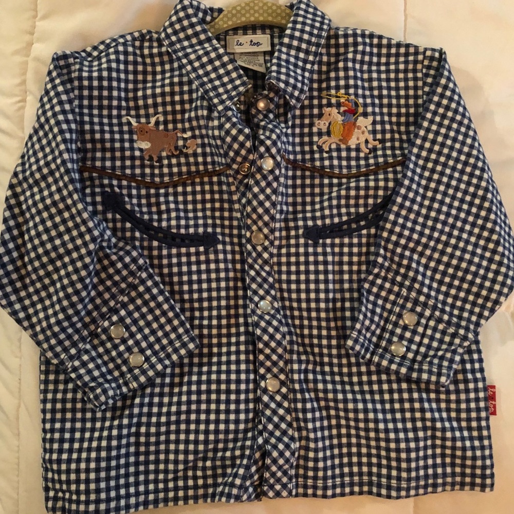 Absolutely Adorable Le Top Pearl Snap Shirt